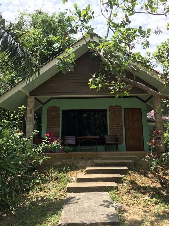 Cashew Nut Bungalows Hotel Ao Nang Zewnętrze zdjęcie